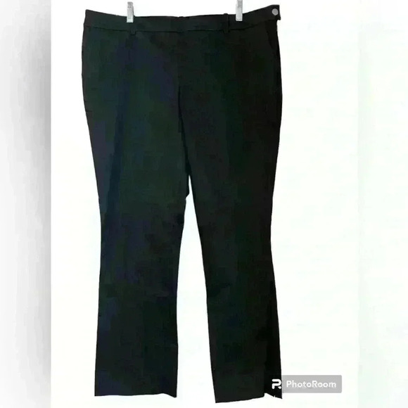 Lauren by Ralph Lauren NWT black women’s pants. 97% cotton/3% elastane. Size 16. - Picture 1 of 12